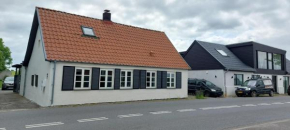 Stunning Home In Rønde With 6 Bedrooms And Wifi, Rønde